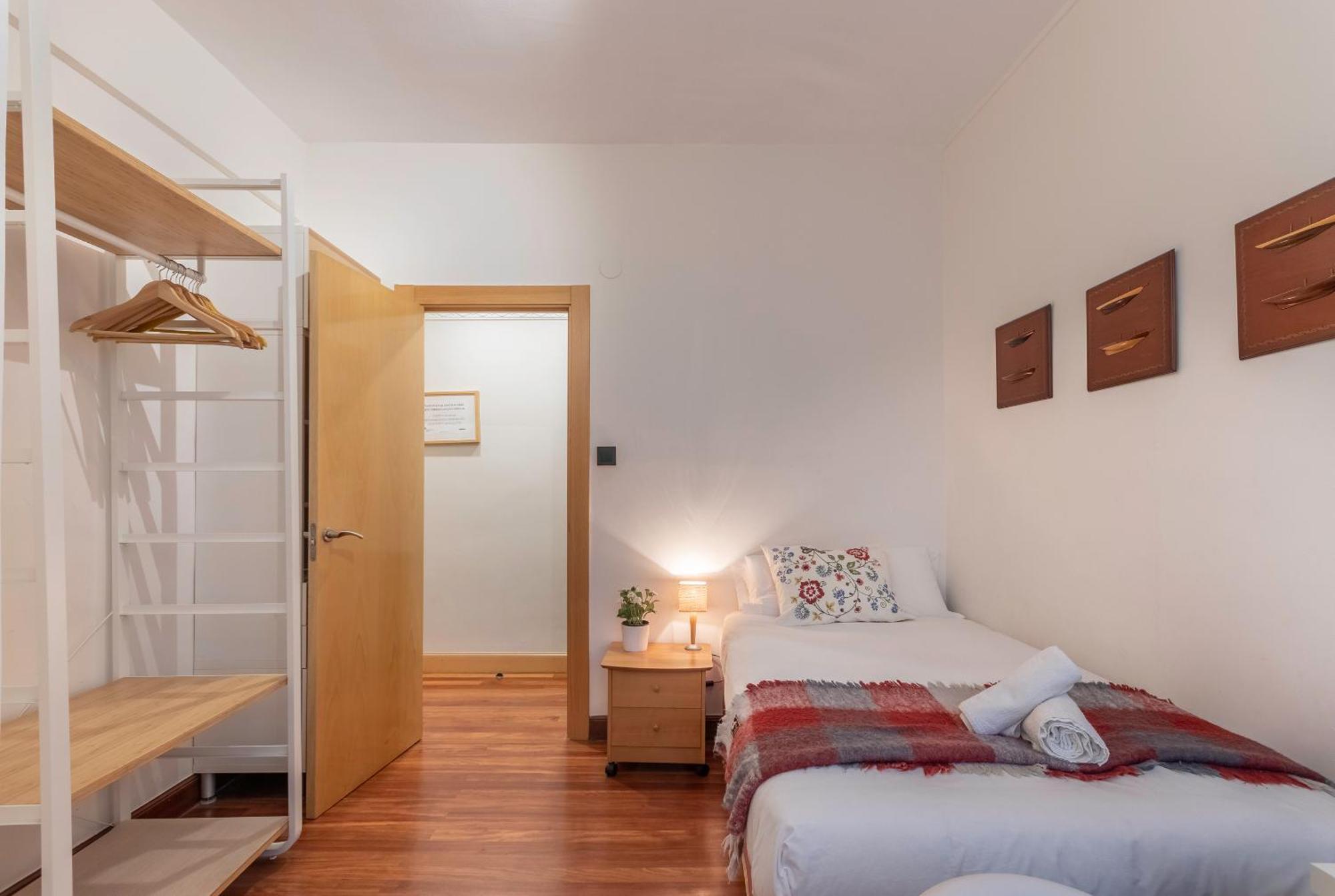 San Mames Apartment - Free Parking Бильбао Экстерьер фото