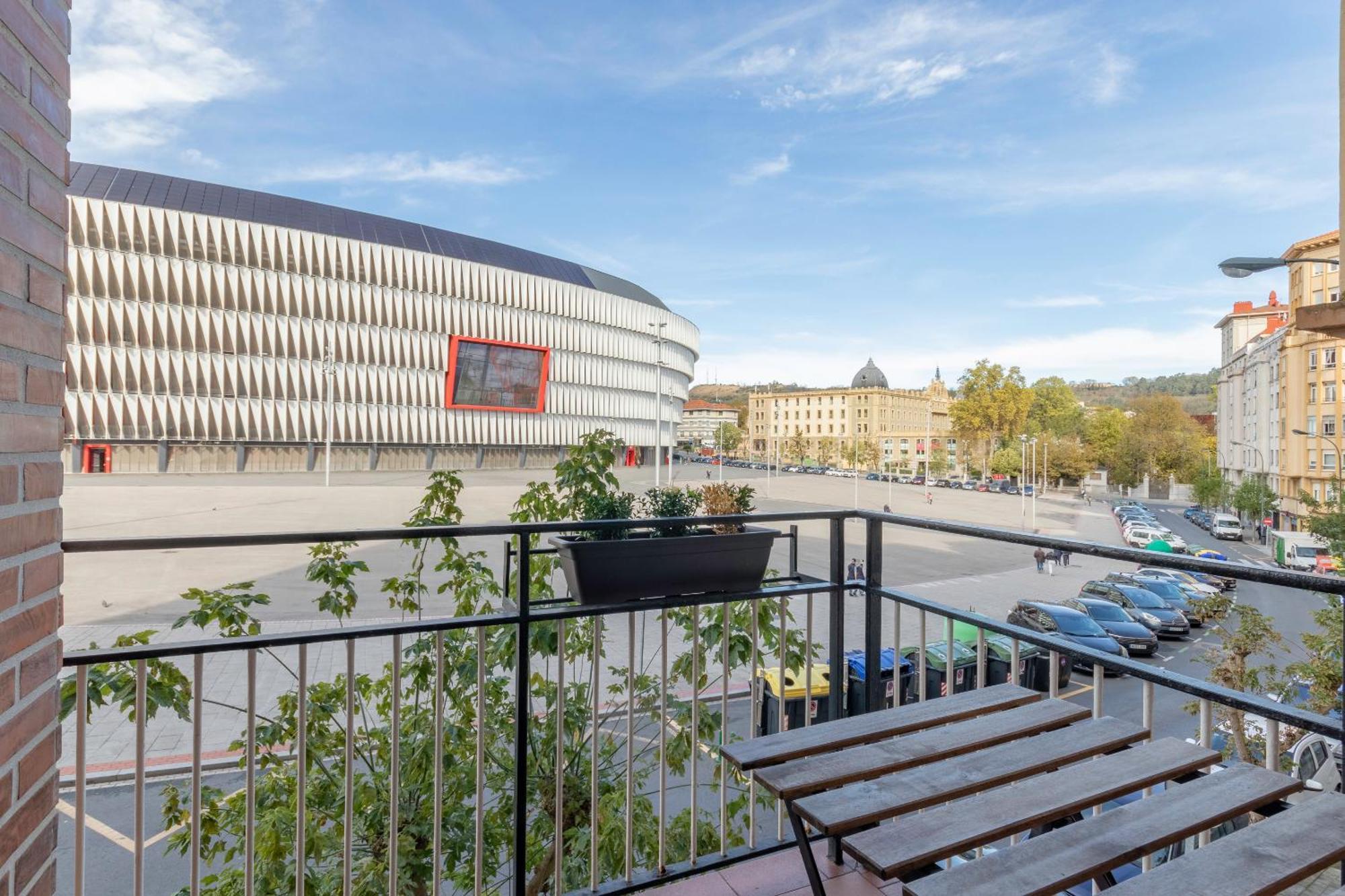 San Mames Apartment - Free Parking Бильбао Экстерьер фото